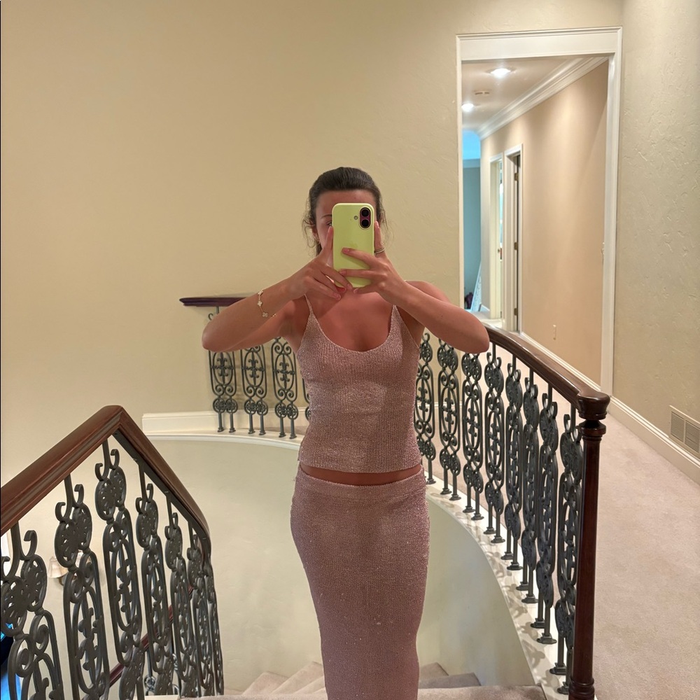 Pink knit sparkle maxi skirt - Picture 2 of 2